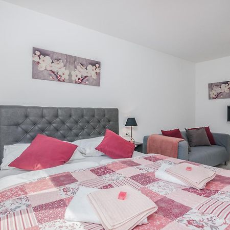 Apartments Elle Luxury Vantacici Малинска Экстерьер фото
