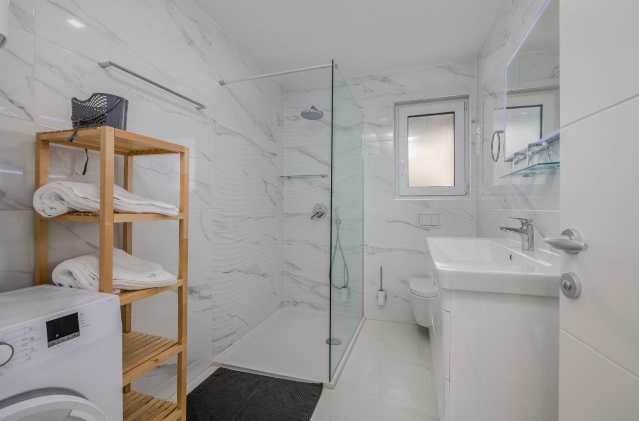 Apartments Elle Luxury Vantacici Малинска Экстерьер фото