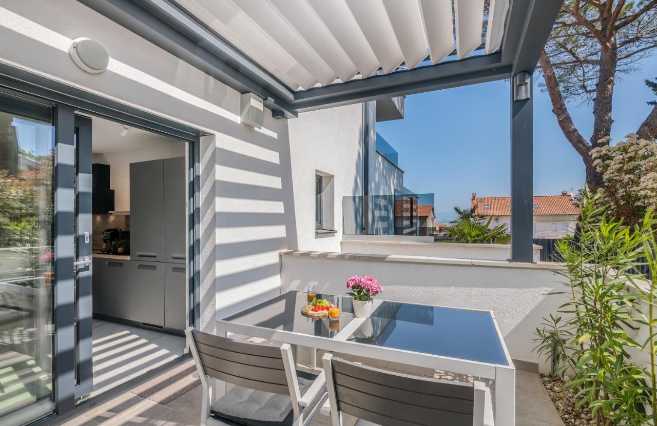 Apartments Elle Luxury Vantacici Малинска Экстерьер фото