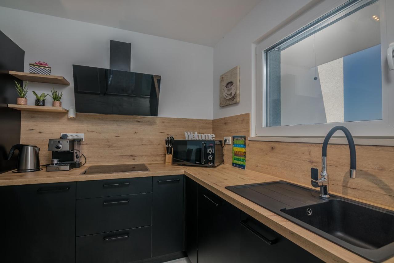 Apartments Elle Luxury Vantacici Малинска Экстерьер фото