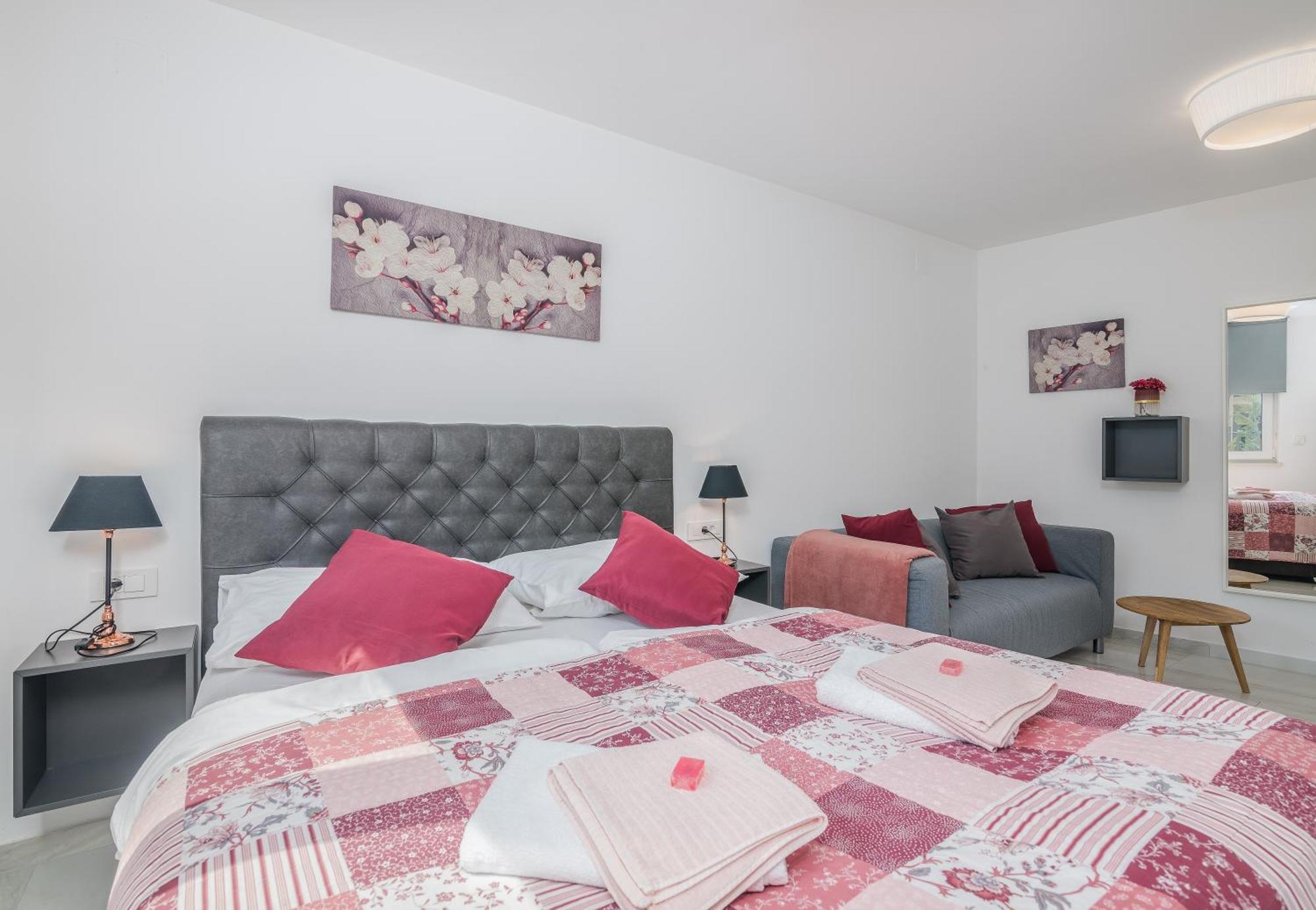Apartments Elle Luxury Vantacici Малинска Экстерьер фото